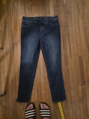 Chico's Women's stretch 'Girlfriend' Dark Indigo Skinny Jeans